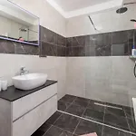 Lemily - Five Bedroom With Swimming Pool Villa