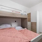 Lemily - Five Bedroom With Swimming Pool Villa *