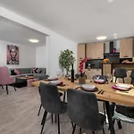 Lemily - Five Bedroom With Swimming Pool Villa